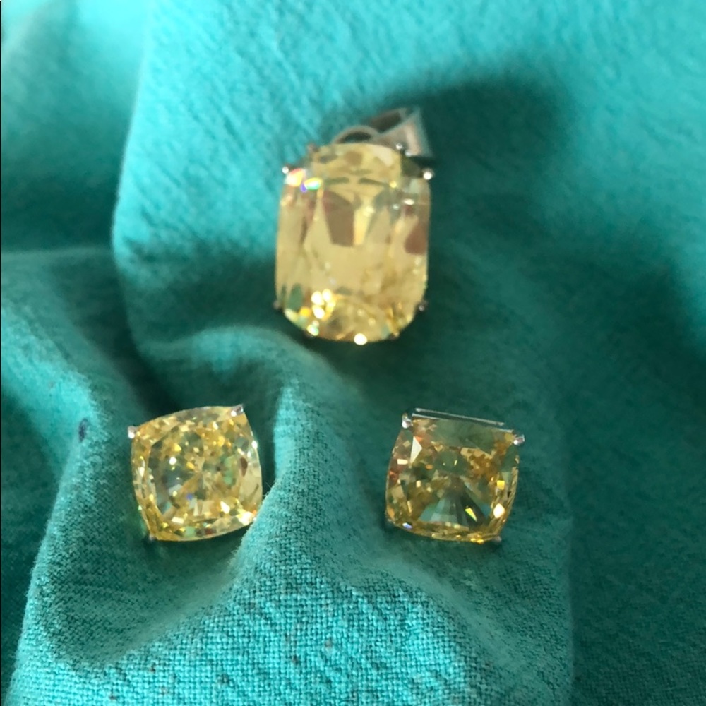 Canary diamond-like crystal necklace and earrings